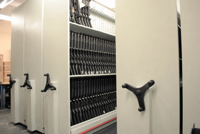 Open mobile isle with weapons